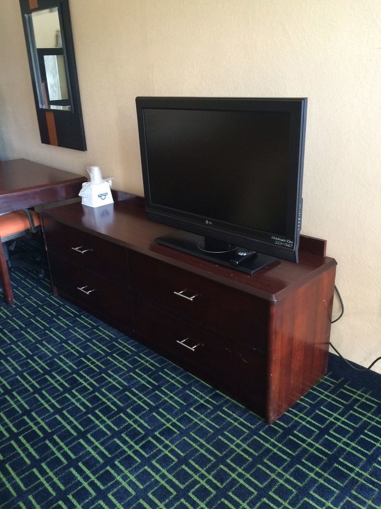 Diamond Inn & Suites Richmond Ngoại thất bức ảnh